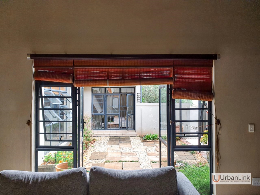 3 Bedroom Property for Sale in Safari Gardens North West